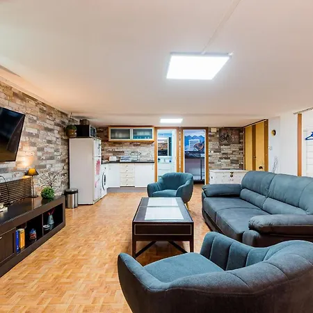 Apartamento Sunrise Loft Apartment *